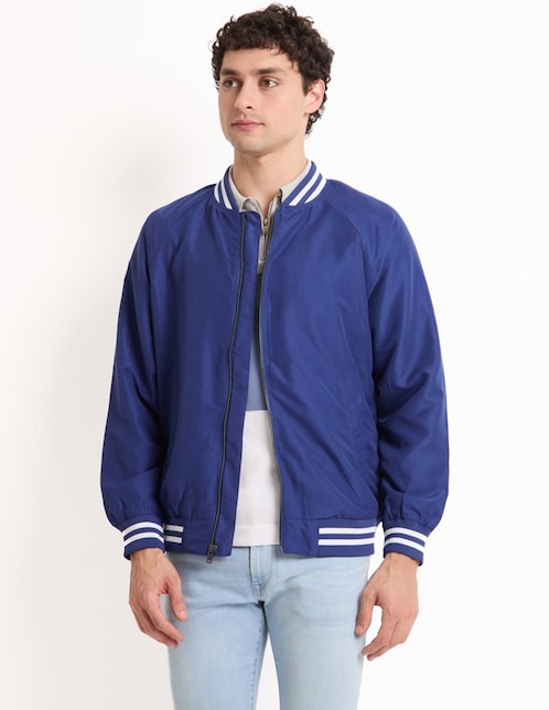 Chamarra bomber con bolsillos para hombre 1
