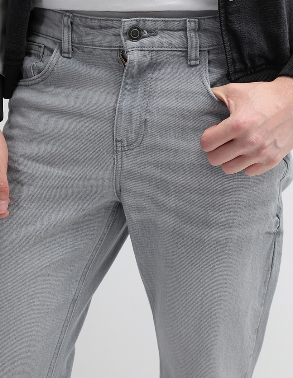 Jeans slim deslavado para hombre 4