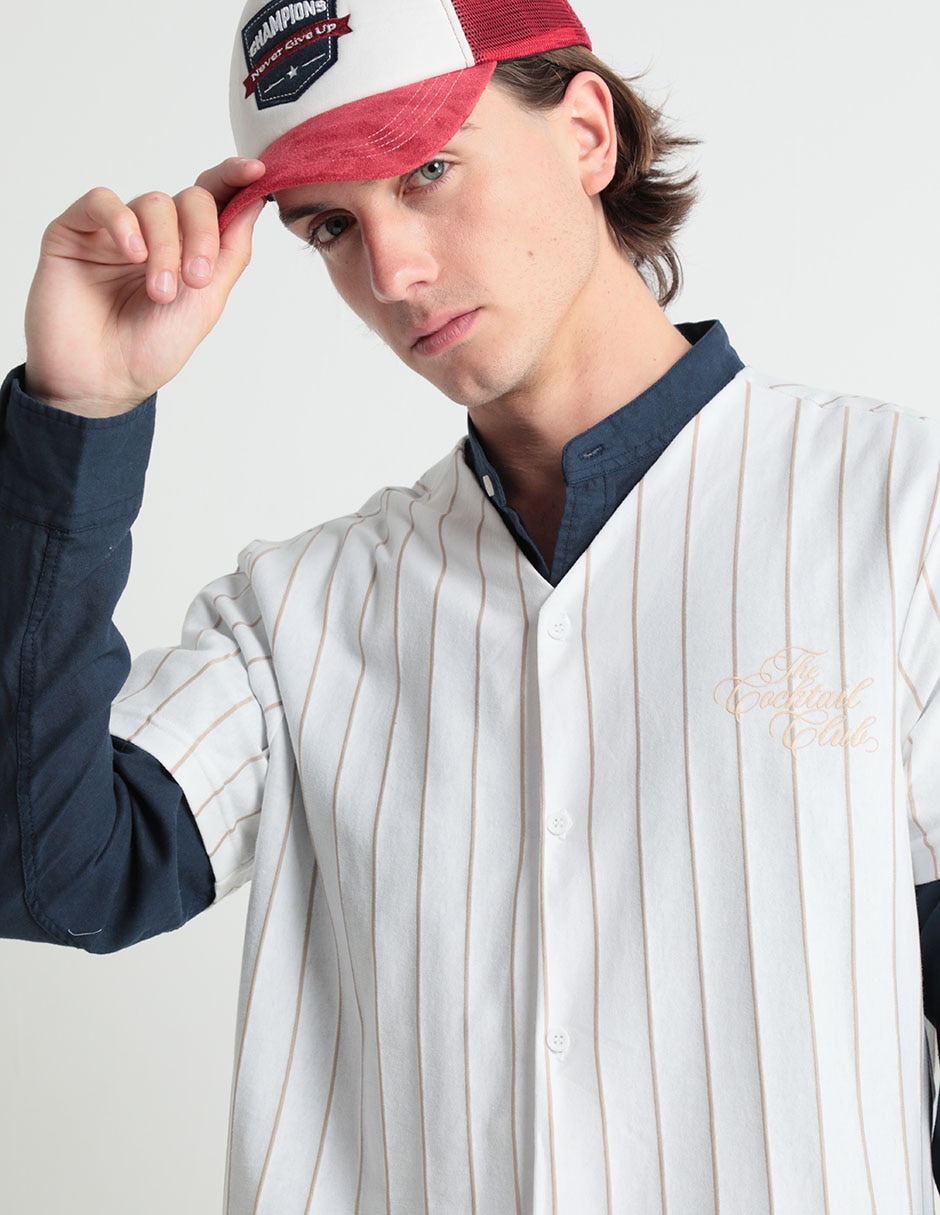 Playera cuello V para hombre 4