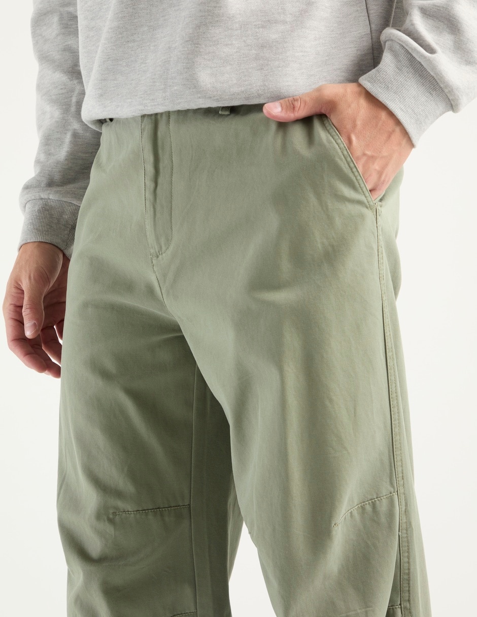 Pantalón regular para hombre 4