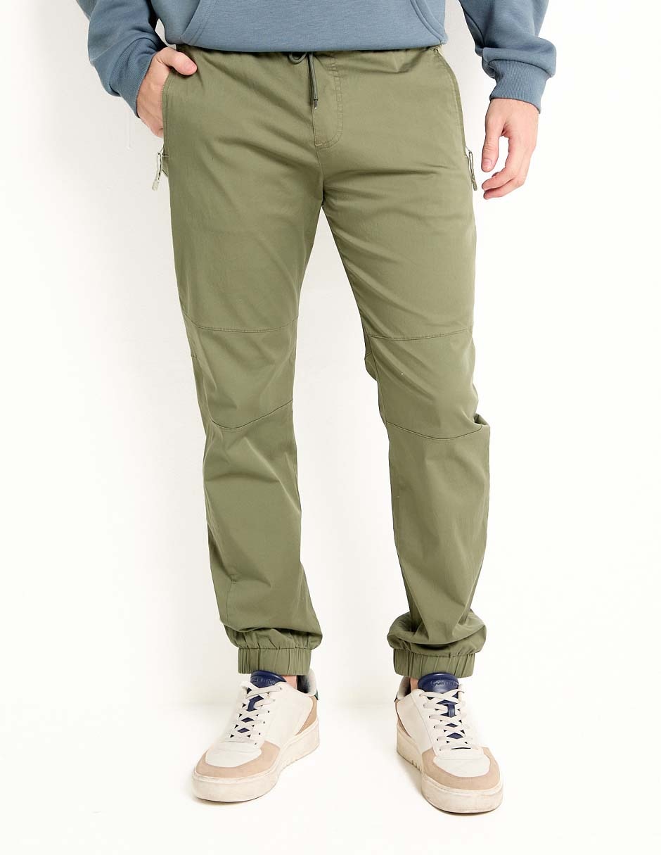 Jogger slim con bolsillos para hombre