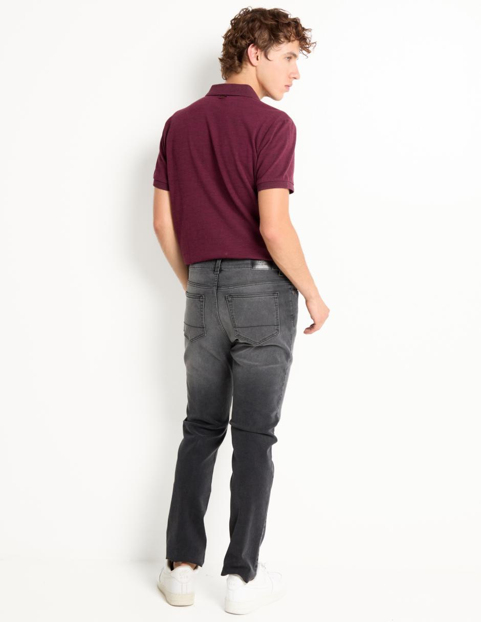 Jeans slim lavado sand blast para hombre 2