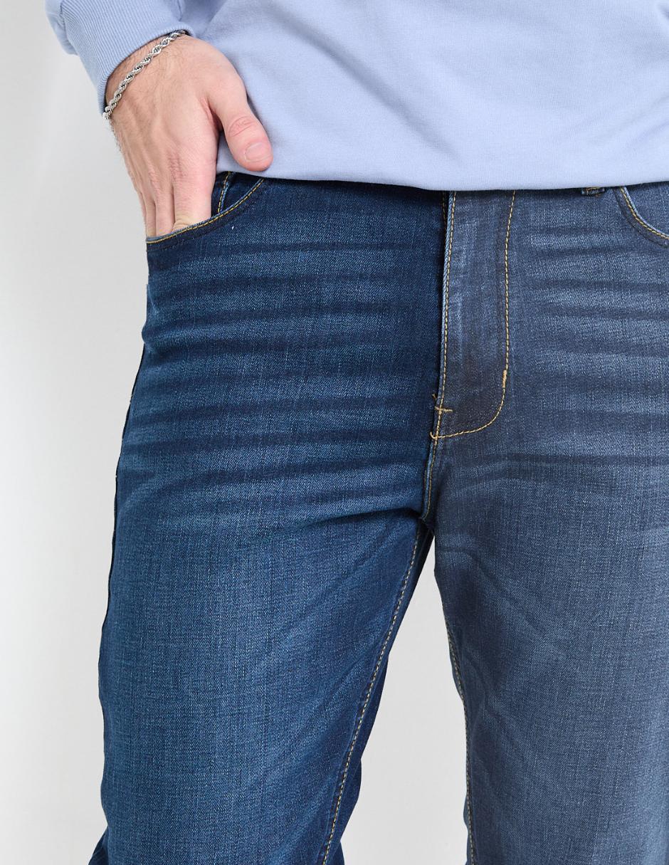 Jeans straight lavado stone wash para hombre 4