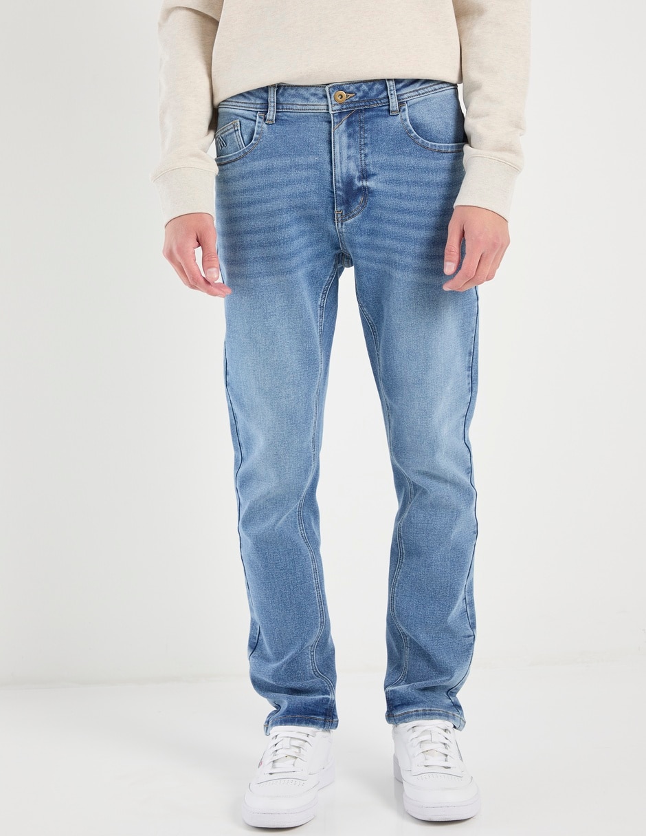Jeans slim lavado stone wash para hombre