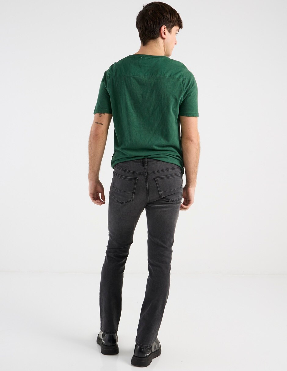 Jeans skinny lavado obscuro para hombre 2